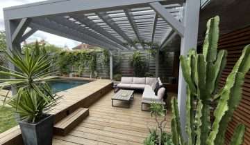Comment une pergola transforme votre espace extérieur ?