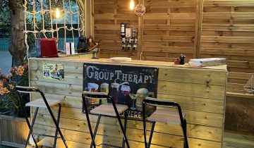 Intégrer un bar d’extérieur sous une pergola