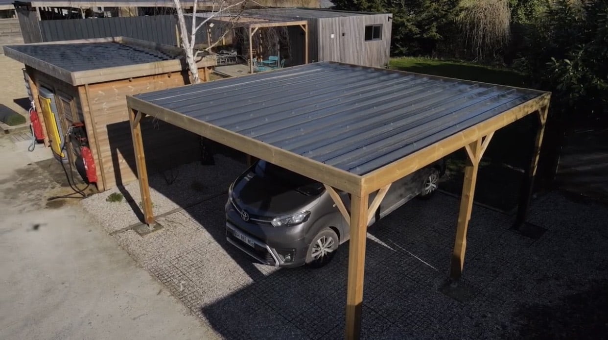 Carport pergolas en bois, récupération d'eau, gouttière